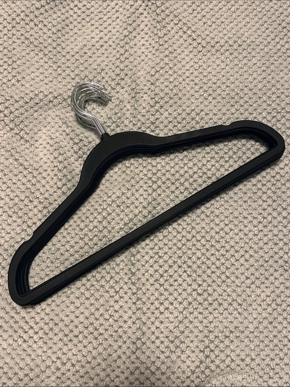 Bundle of 10 Rubberized Hangers NWOT 🌻